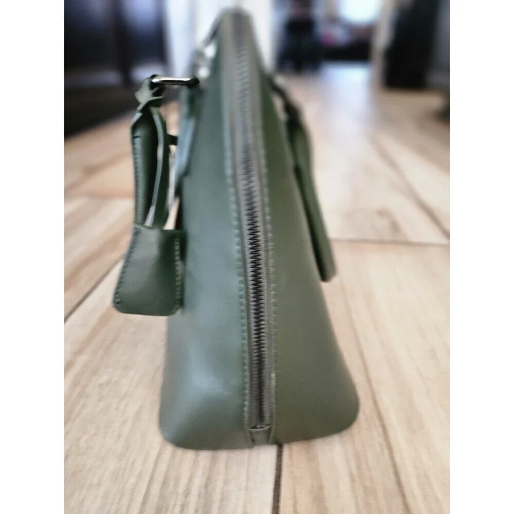 Adrienne Vittadini  Women's Green Casual  handbag.